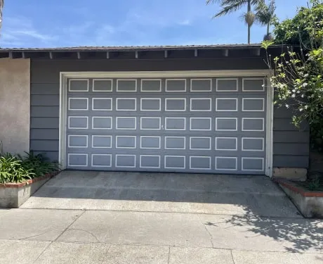 A sectional garage door from the existing company gallery