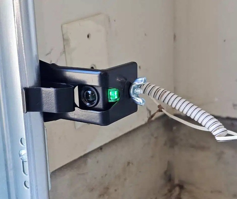 How to Align Garage Door Sensors – No Tech Jargon, Just Results