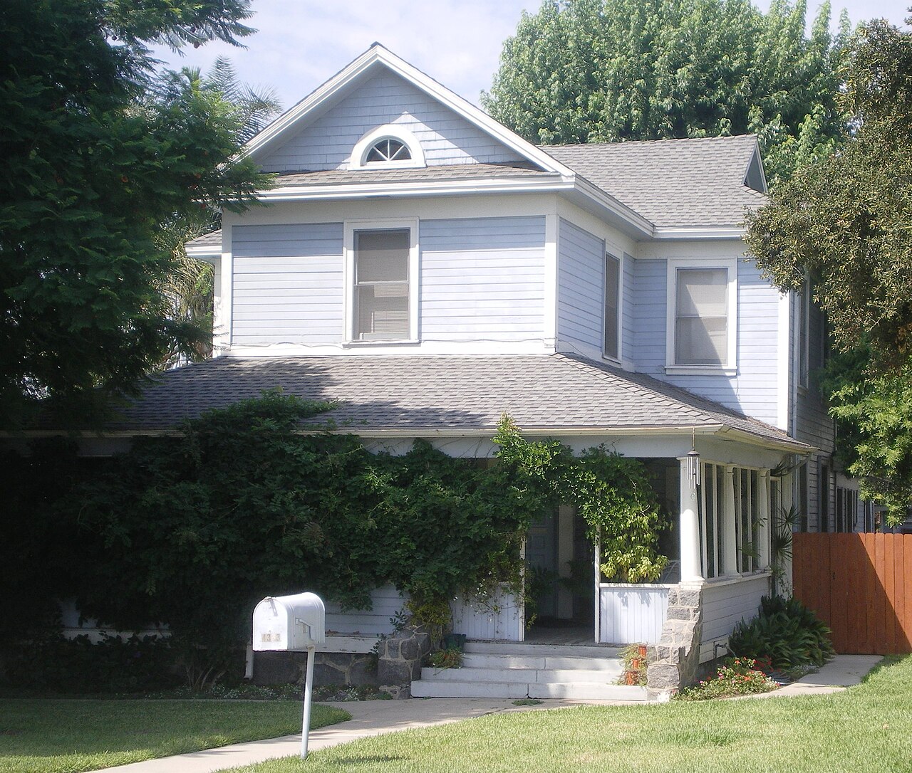 Charles E. Straight House at 4333 Emerald Avenue in La Verne.