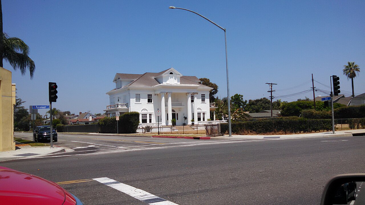 Historic house at a street intersection in Orange Estates, Downey.